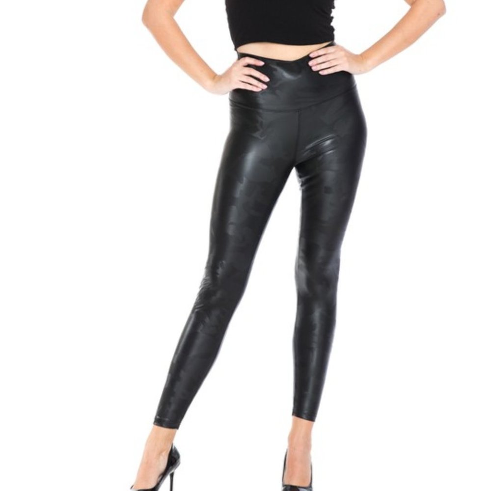 FAUX LEATHER CAMO FULL LEGNTH LEGGING